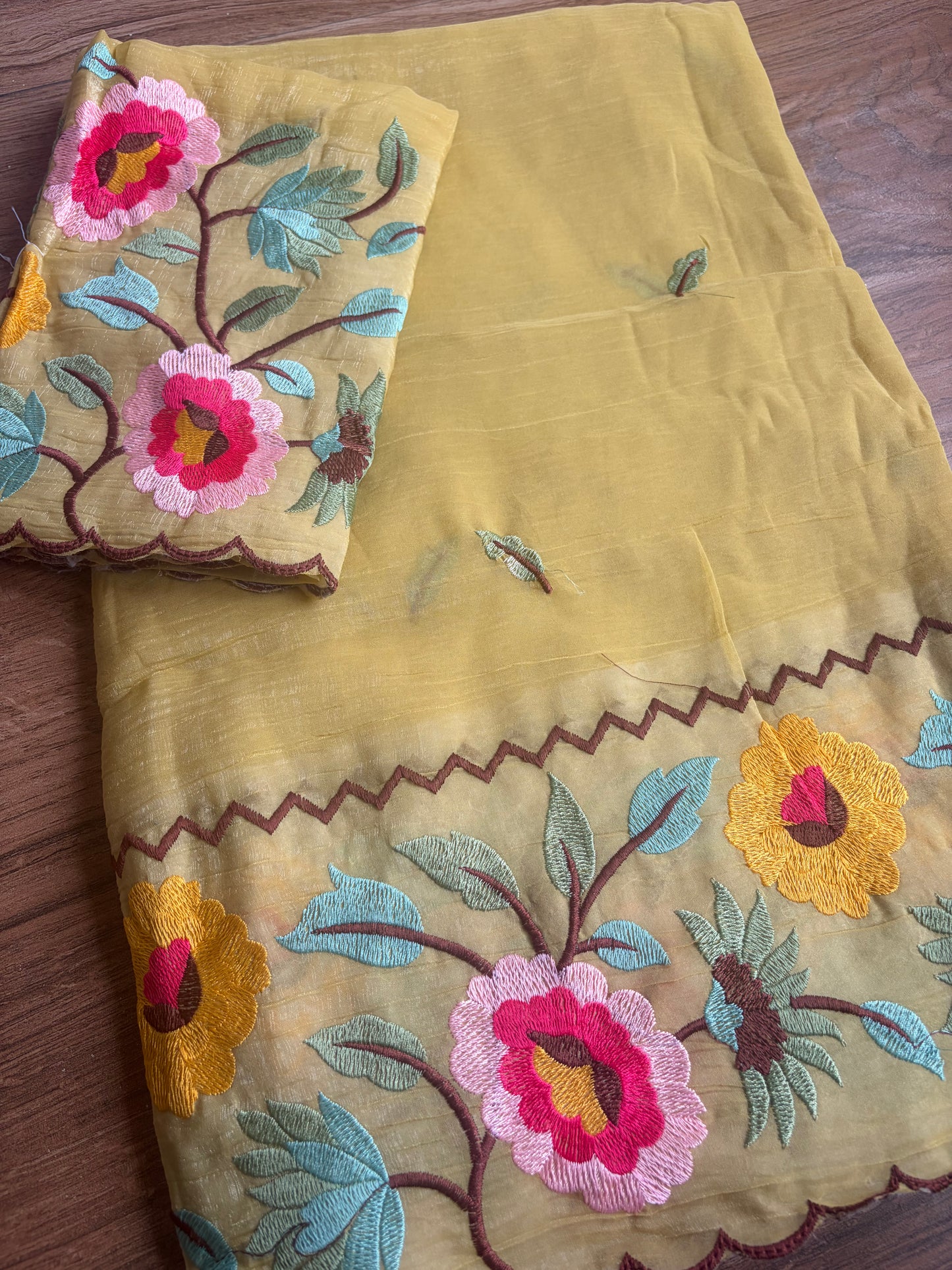Chiffon crush sarees