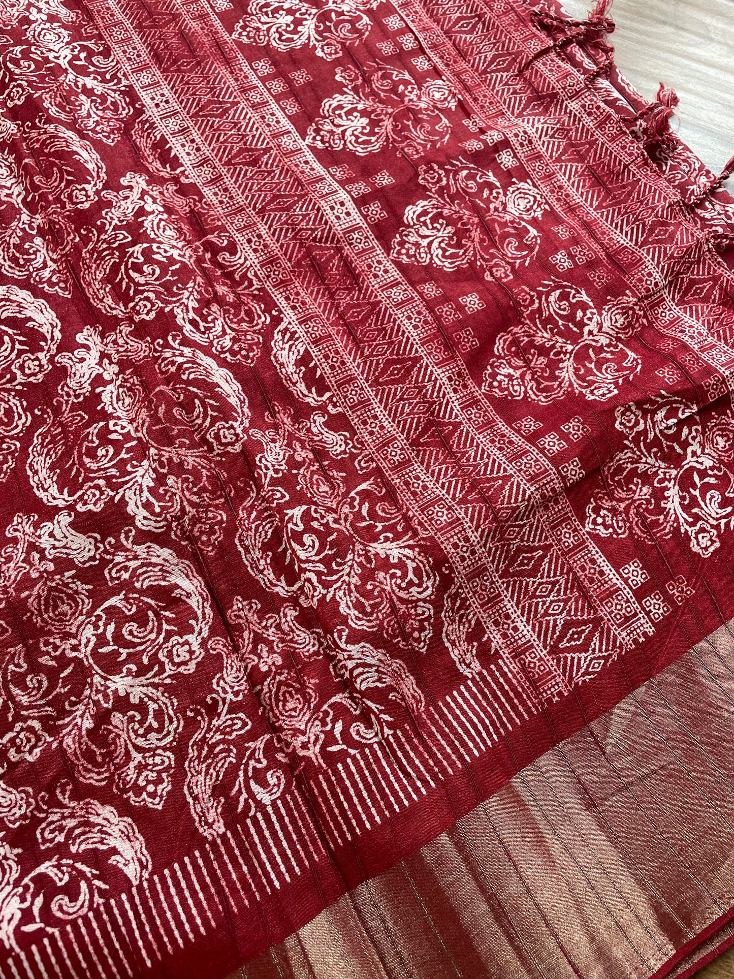 Dola silk saree
