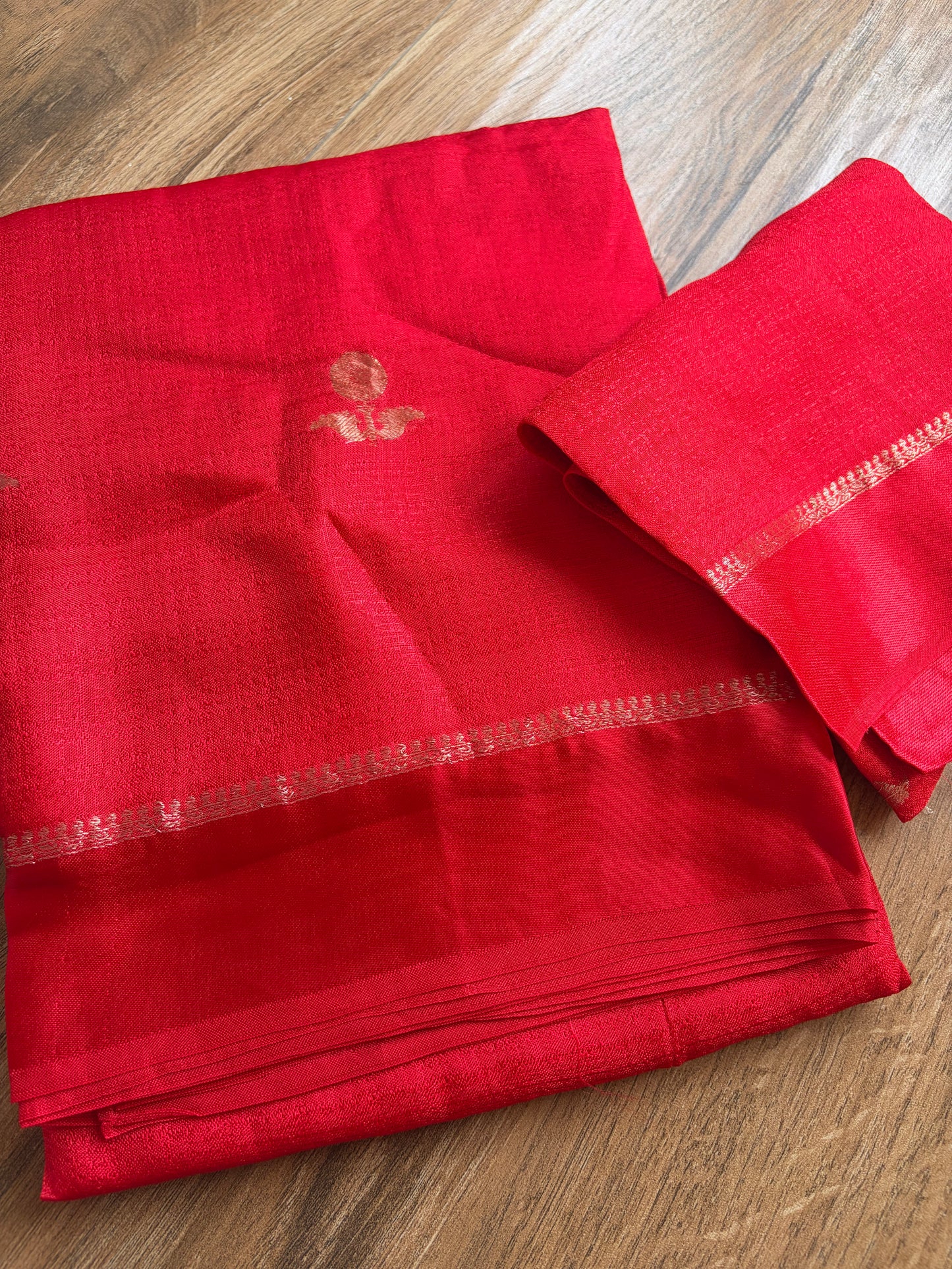Viscose georgette saree