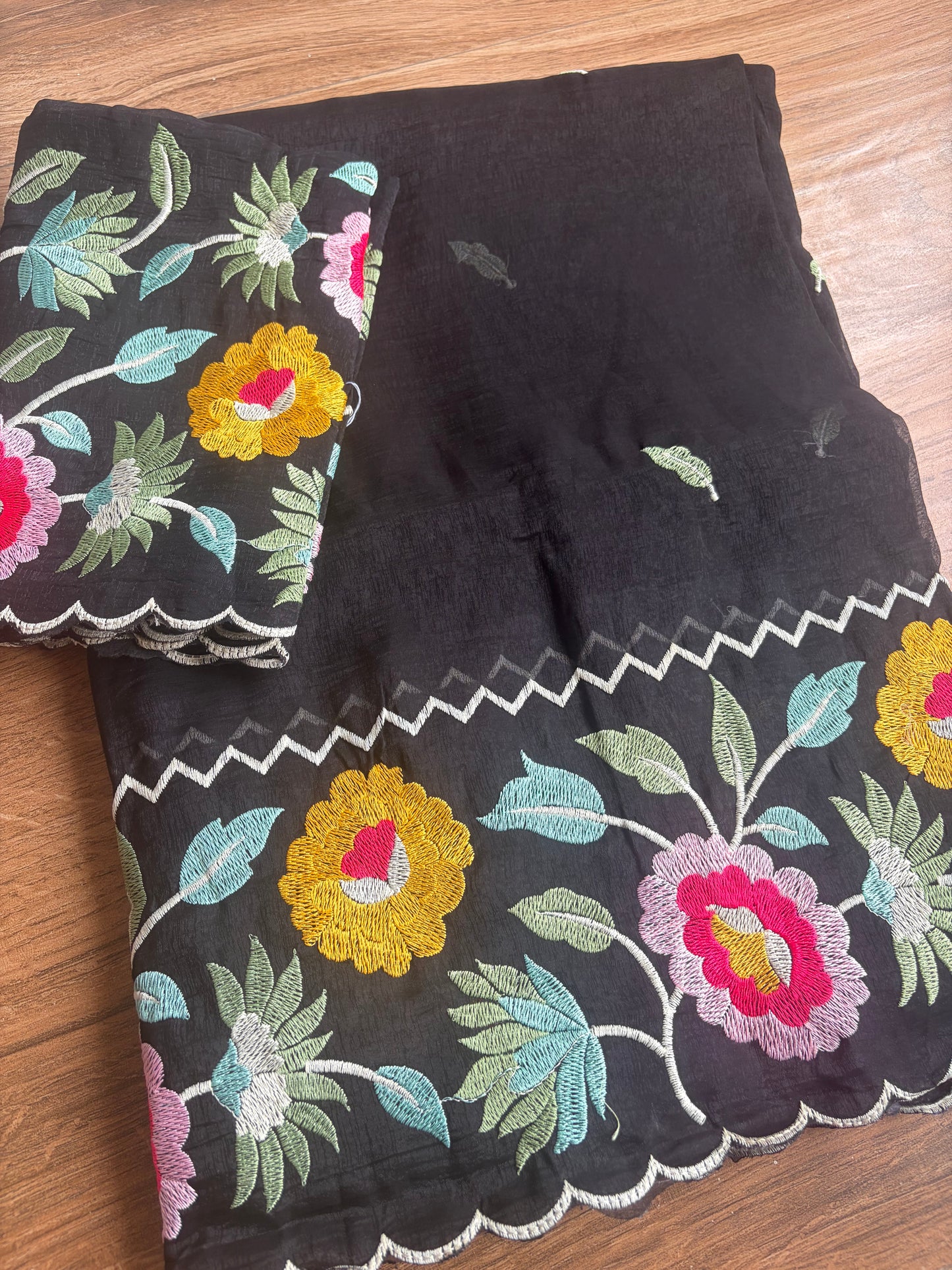 Chiffon crush sarees